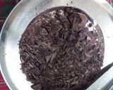 आलमंड स्टफ्ड डेट्स कवर्ड विथ चॉकलेट रेसिपी चरण 2 फोटो