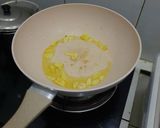 Foto langkah ke 1 dari resep Nasi Gurih Daun Jeruk.