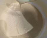 Foto langkah ke 3 dari resep Bolu Kukus Merah Putih.