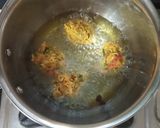 A picture of step 3 of Maggi fritters.