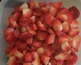 Foto del paso 1 de la receta: Mermelada de frutilla y arándanos
