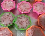 Foto langkah ke 4 dari resep Kue Cantik Manis Saus Santan.