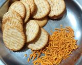 A picture of step 1 of Monaco Biscuit Sandwich.