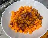 Une image de l'étape 13 de Salade de melon et fruits du jardin au jus d’agrumes.