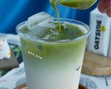 Hình bước làm 2 của món Oat Milk Matcha (Matcha Sữa Yến Mạch)