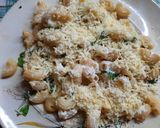 Foto del paso 4 de la receta: Fideos coditos con albahaca