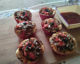 A picture of step 8 of Mince Pizza Cups.