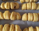 Foto langkah ke 6 dari resep Roti Unyil Nutella.