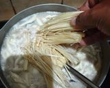 Foto langkah ke 4 dari resep Tom Kha Gai.