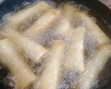 A picture of step 5 of Spring Rolls.