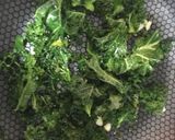 Foto del paso 4 de la receta: Ensalada #tupper de kale, manzana, atún y queso de Cabra con vinagreta de piquillos