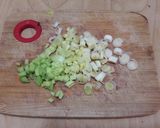 Pas rețetă Tagliatelle din omletă cu varză roșie și morcov 1 fotografie