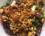 Foto langkah ke 6 dari resep Mie Goreng Lapciong [Non Halal].