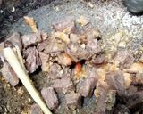 Foto langkah ke 2 dari resep Semur daging simple.