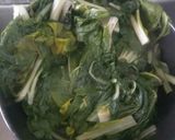 Foto del paso 1 de la receta: Fideos con Salsa de acelga