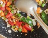 વેજીટેબલ ઉપમા (Vegetable Upma Recipe In Gujarati) રેસીપી સ્ટેપ3ફોટો