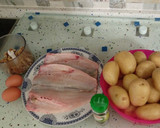 Foto del paso 1 de la receta: Lubina al horno con costra de nueces y patatas salteadas con eneldo