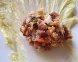 Foto langkah ke 4 dari resep Sawi Gulung Isi Daging.
