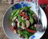 Foto langkah ke 4 dari resep 159. Cah Kapri Ayam Jamur.