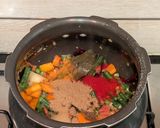A picture of step 8 of One pot vegetable and dal masala khichdi in pressure cooker.
