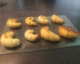 Foto del paso 8 de la receta Mini Medialunas ideales para la merienda de los niños!!!
