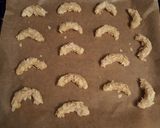 A picture of step 4 of Mini Almond Crescents.