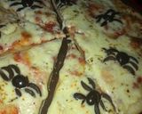 Foto del paso 2 de la receta: Pizza con visitantes😳