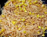 A picture of step 2 of Garlic Butter corn Spaghetti.