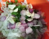 Foto langkah ke 1 dari resep Telur dadar sayur favorit si kecil.