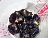 Gambar langkah 1 resipi Susu Kurma!.