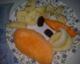 A picture of step 2 of Spicy fruit chaat.