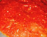 ખાટી મીઠી લાલ મરચાની ચટણી(Khati-mithi red chilli chatney recipe in Gujarati) રેસીપી સ્ટેપ2ફોટો