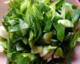 Foto langkah ke 1 dari resep Tumis Jamur Tiram Daun Bawang.