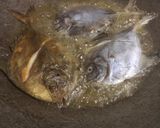 Gambar langkah 2 resipi Ikan Masak Sambal.