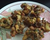 A picture of step 5 of Crispy Mix Veg bhaji Pakodas.