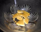 A picture of step 3 of Fruit pudding.