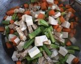 Foto langkah ke 4 dari resep Sayur tahu tempe simple.