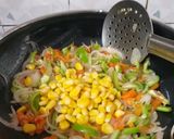 नूडल्स फ्राइड राइस (noodles fried rice recipe in Hindi) रेसिपी चरण 2 फोटो