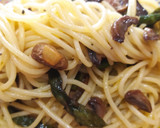 Foto del paso 7 de la receta: Pasta con champiñones y espárragos trigueros
