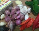 Foto langkah ke 1 dari resep 6. Cumi Masak Hitam Madura Jawa Timur.