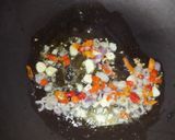 Foto langkah ke 3 dari resep Mie Telur (Goreng).