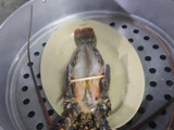 กุ้งมังกรนึ่งมะนาว
