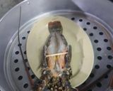 รูปขั้นตอนการทำที่ 2 ของ กุ้งมังกรนึ่งมะนาว