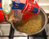 Foto del paso 1 de la receta: Fideos con queso