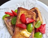 Foto langkah ke 5 dari resep French Toast.