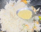 A picture of step 4 of Super Easy Chicken Fried Rice.