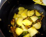 मसाला डोसा भाजी (masala dosa bhaaji recipe in marathi) रेसिपी स्टेप 4 फोटो 