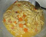 Foto langkah ke 5 dari resep Tumis jamur tiram telur.