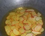 Foto langkah ke 1 dari resep Seblak kerupuk.