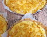 Foto del paso 4 de la receta: Pastel de manzana con natillas y crumble
